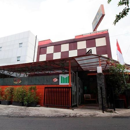 Mine Home Hotel Bandung Bagian luar foto