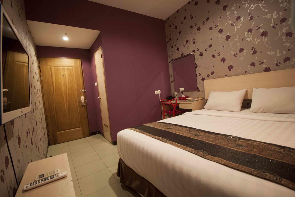 Mine Home Hotel Bandung Ruang foto
