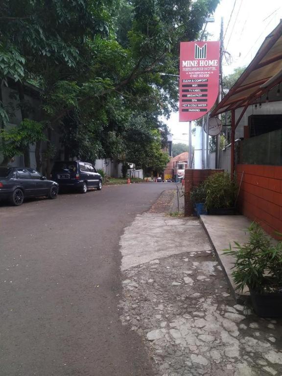 Mine Home Hotel Bandung Bagian luar foto